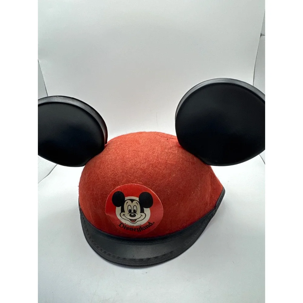 Vintage Disneyland Mickey Mouse Wool Hat with Black Ears Red‎ Embroidered